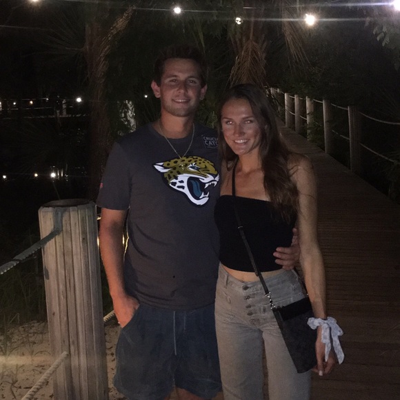 Meet your Posher, Amber - Picture 6 of 8